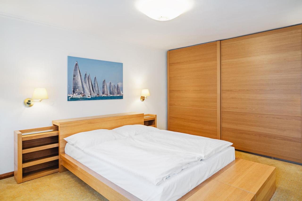Hotel U Modreho Orla - At The Blue Eagle Prag Exterior foto